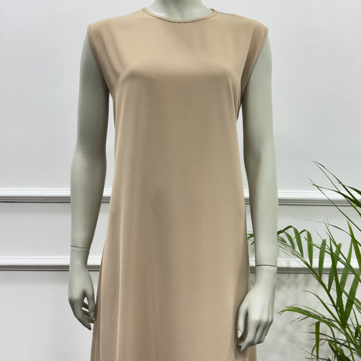 Sleeveless Basic Dress